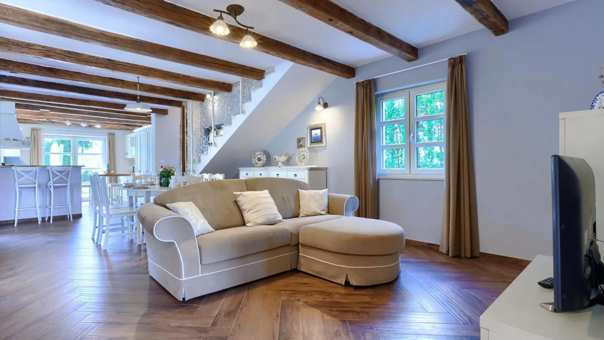 Villa Feniks By Interhome Višnjan