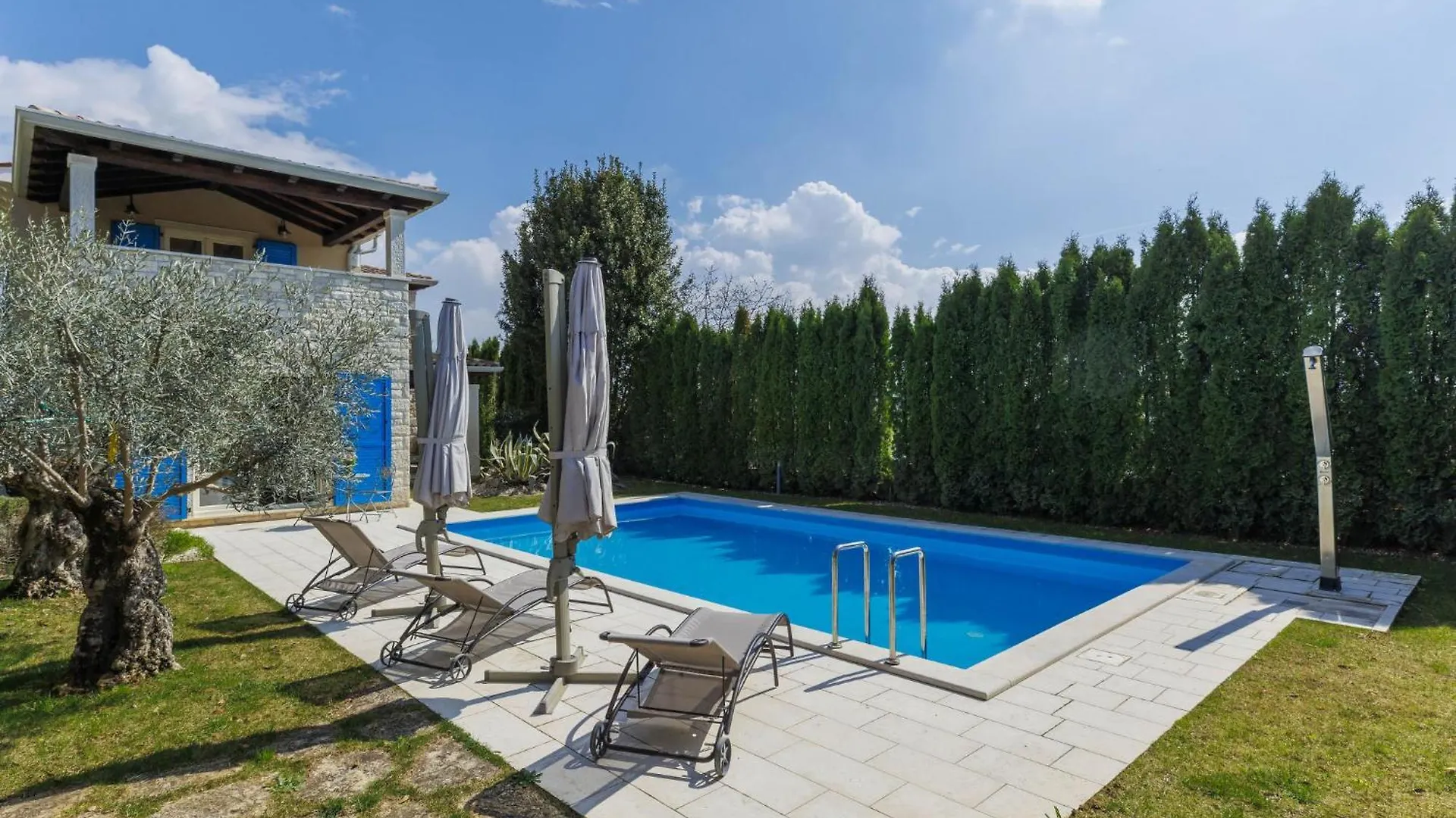 Villa Feniks By Interhome Višnjan 0*,  Hırvatistan